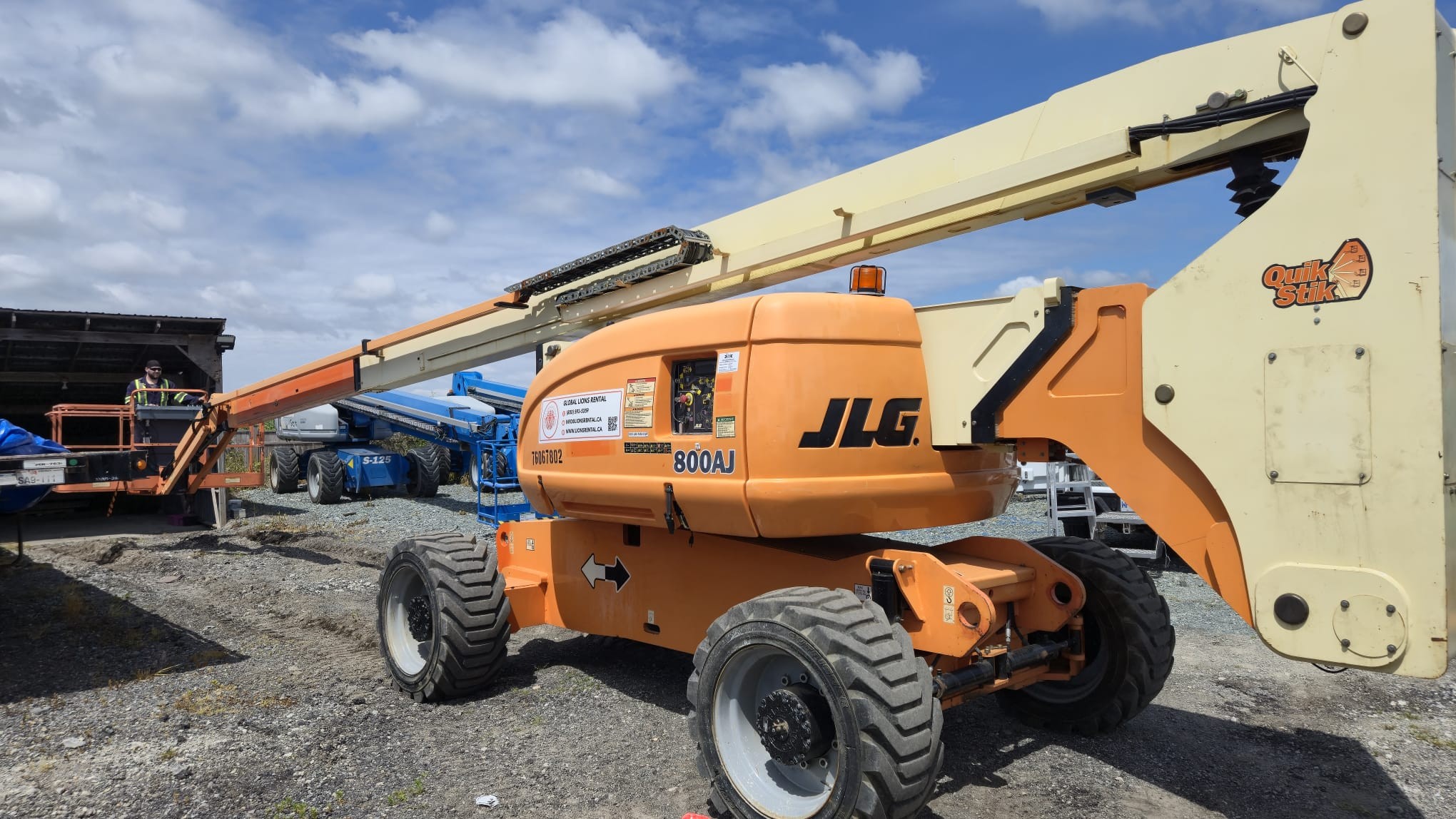 JLG 800AJ articulating boom lift for sale